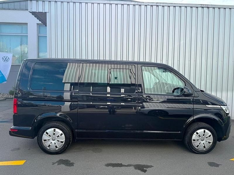 Gebraucht VW Caravelle Comfortline 150 PS (110 kW) 2021 Van / Kleinbus