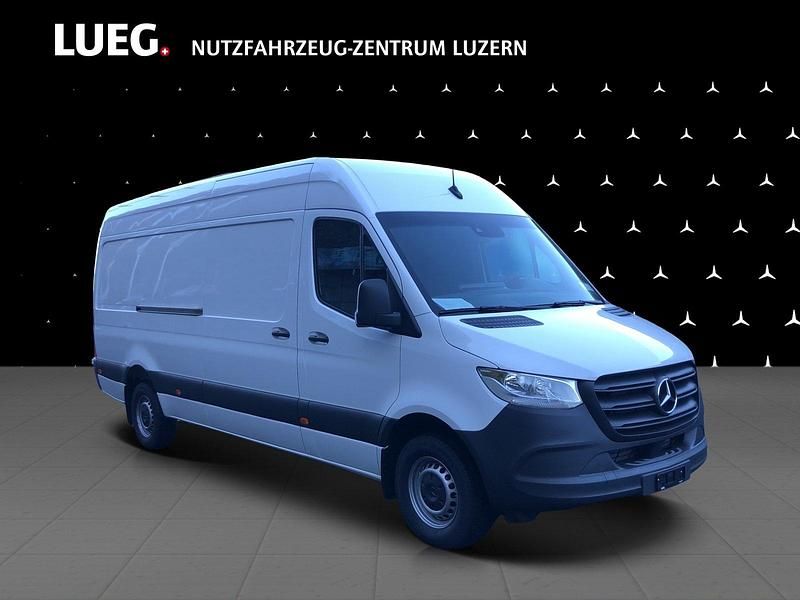 Gebraucht Mercedes Sprinter 170 PS (125 kW) 2023 Van