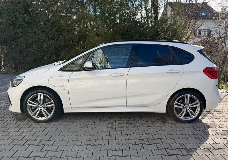Gebraucht BMW 225 Active Tourer iPerformance 220 PS (161 kW) 2020 Van / Kleinbus