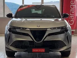 Neu 2025 Alfa Romeo Junior Edizione Speciale SUV | CHF 31’290 (Guter Preis)