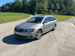 Gebraucht 2015 Skoda Superb Business Line Kombi | CHF 12’500 (Superpreis)