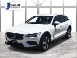 Gebraucht 2023 Volvo V60 CC Core Kombi | CHF 51’900 (Fairer Preis)