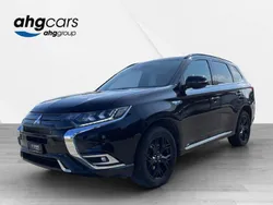 Schwarz Gebraucht 2020 Mitsubishi Outlander P-HEV Edition SUV | CHF 22’900 (Guter Preis)