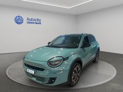 Blau Neu 2025 Fiat 600 La Prima SUV | CHF 32’990 (Etwas zu teuer)