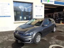 Gebraucht 2018 VW e-Golf Kleinwagen | CHF 15’500 (Fairer Preis)