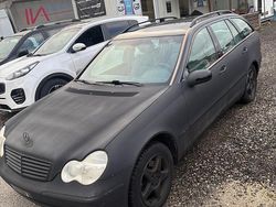 Gebraucht 2002 Mercedes C320 Avantgarde | CHF 1’900