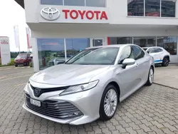 Grau Gebraucht 2019 Toyota Camry Premium Limousine | CHF 34’800 (Etwas zu teuer)