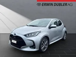 Gebraucht 2022 Toyota Yaris Hybrid Premium Limousine | CHF 23’500 (Etwas zu teuer)