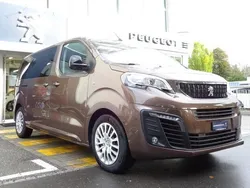 Gebraucht 2023 Peugeot Traveller Van / Kleinbus | CHF 37’900 (Guter Preis)