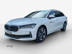 Bianco purity, unita Gebraucht 2025 Skoda Superb Selection Kombi | CHF 43’500