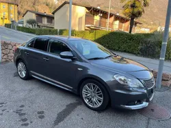 Grau Gebraucht 2012 Suzuki Kizashi GL Limousine | CHF 8’999