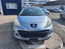Gebraucht 2012 Peugeot 207 Active Kombi | CHF 1’000 (Superpreis)