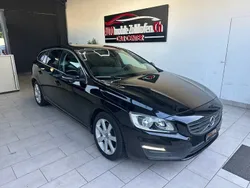 Gebraucht 2017 Volvo V60 CC Kombi | CHF 17’900 (Fairer Preis)