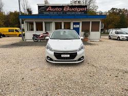 Gebraucht 2017 Peugeot 208 Allure Kleinwagen | CHF 12’498 (Etwas zu teuer)