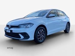 Pure white uni Gebraucht 2025 VW Polo Life Limousine | CHF 24’490 (Fairer Preis)