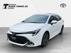 Weiss Gebraucht 2023 Toyota Corolla Trend Kombi | CHF 35’900 (Teuer)