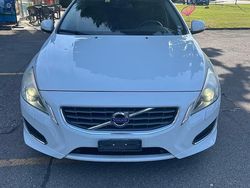 Gebraucht 2011 Volvo V60 Kinetic Kombi | CHF 5’555 (Guter Preis)