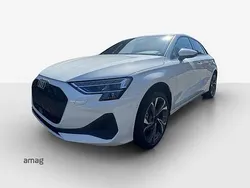 Gletscherweiss metallic Neu 2025 Audi A3 Sportback Attraction Limousine | CHF 35’980 (Superpreis)