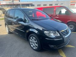 Gebraucht 2010 VW Touran Cross Edition Van / Kleinbus | CHF 2’300