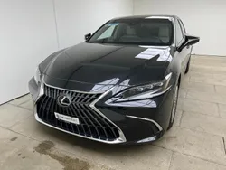 Schwarz Gebraucht 2023 Lexus ES300H Limousine | CHF 44’950 (Superpreis)