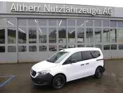 Weiss Gebraucht 2024 Mercedes Citan 110 Kombi | CHF 25’950 (Fairer Preis)