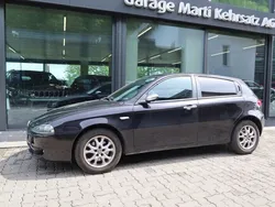 Gebraucht 2009 Alfa Romeo 147 Distinctive Kleinwagen | CHF 850 (Fairer Preis)