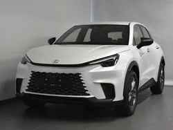 Weiss Neu 2025 Lexus LBX Impression Line SUV | CHF 41’900 (Teuer)