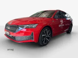 Velvet rot, metallic spezial Gebraucht 2025 Skoda Octavia SportLine Kombi | CHF 38’990 (Guter Preis)