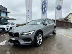 Gebraucht 2024 Volvo V60 CC Core Kombi | CHF 42’990