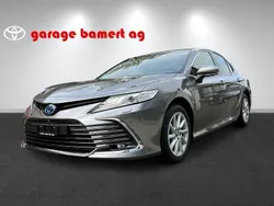 Grau Gebraucht 2024 Toyota Camry Premium Limousine | CHF 46’990 (Etwas zu teuer)