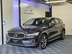 Gebraucht 2019 Volvo V60 CC Kombi | CHF 27’990 (Fairer Preis)