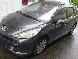 Gebraucht 2009 Peugeot 207 Kombi | CHF 1’000 (Guter Preis)