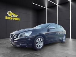 Gebraucht 2012 Volvo V60 R-Design Kombi | CHF 11’900 (Guter Preis)