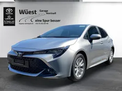 Silber Gebraucht 2023 Toyota Corolla Comfort Limousine | CHF 29’940 (Teuer)