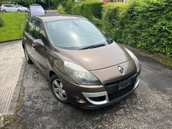 Gebraucht 2009 Renault Scénic III Dynamique Van / Kleinbus | CHF 1’300 (Superpreis)