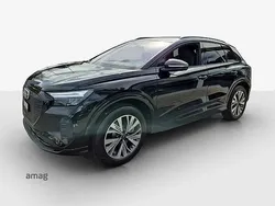 Mythosschwarz metallic Gebraucht 2024 Audi Q4 e-tron Advanced SUV | CHF 47’980 (Teuer)
