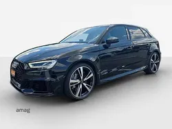 Mythosschwarz metallic Gebraucht 2018 Audi RS3 Sportback Design Kleinwagen | CHF 43’100 (Guter Preis)