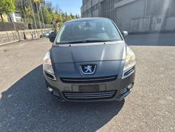 Gebraucht 2013 Peugeot 5008 Family Van / Kleinbus | CHF 2’300 (Fairer Preis)