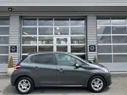 Gebraucht 2015 Peugeot 208 Style Kleinwagen | CHF 5’520 (Guter Preis)