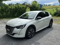 Gebraucht 2022 Peugeot e-208 GT Kleinwagen | CHF 21’900 (Guter Preis)