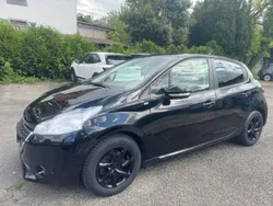 Gebraucht 2014 Peugeot 208 Style Kleinwagen | CHF 4’999 (Etwas zu teuer)