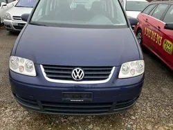 Gebraucht 2006 VW Touran Trendline Van / Kleinbus | CHF 900 (Superpreis)