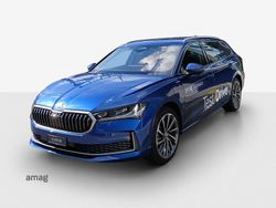 Blu cobalt, metallizzato Gebraucht 2024 Skoda Superb LAURIN & KLEMENT Kombi | CHF 47’900