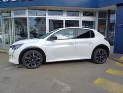Gebraucht 2021 Peugeot 208 GT Kleinwagen | CHF 19’580 (Fairer Preis)