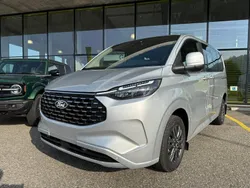 Neu 2025 Ford Tourneo Titanium Van / Kleinbus | CHF 62’900 (Guter Preis)