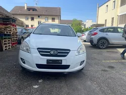 Gebraucht 2010 Kia Ceed Kombi | CHF 2’400 (Guter Preis)