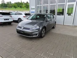 Gebraucht 2018 VW e-Golf Kleinwagen | CHF 12’900 (Fairer Preis)