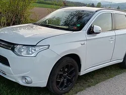 Gebraucht 2014 Mitsubishi Outlander P-HEV Intense | CHF 5’250