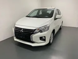 Weiss Neu 2024 Mitsubishi Space Star Invite Limousine | CHF 17’990 (Fairer Preis)