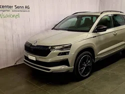 Neu 2025 Skoda Karoq SportLine SUV | CHF 53’660 (Etwas zu teuer)